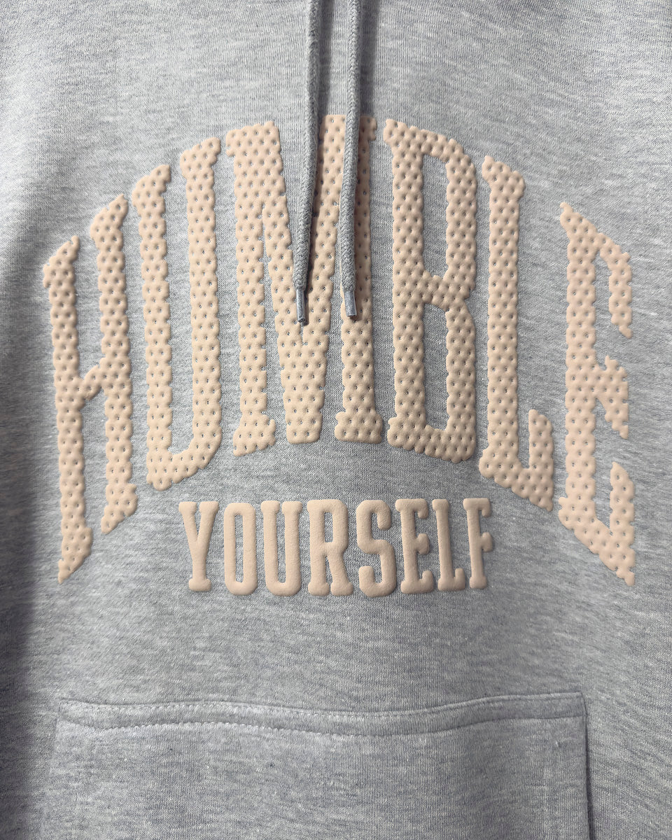 .Humble Yourself Mesh Puff